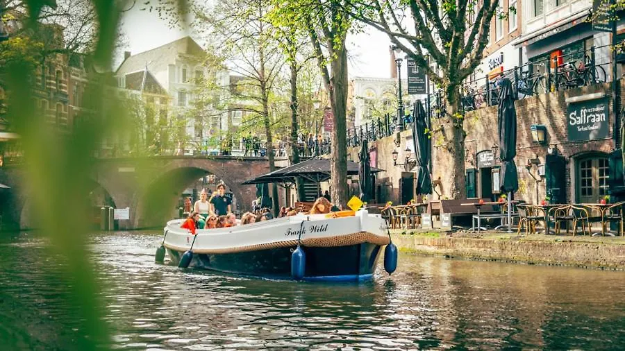 Waterlinie Lodges Utrecht Dom wakacyjny