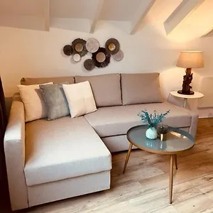  Apartment House Niederlande