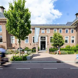 The Anthony Hotel
