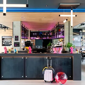 Moxy Hotel